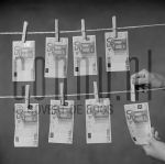 15-07-2005 Mylou Frencken Image on behalf of CD cover Myou Frencken. Amsterdam, July 15, 2005.

[keywords]Black & White Image, Money[/keywords]